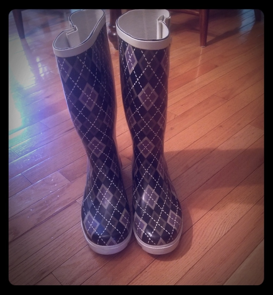 Rain boots